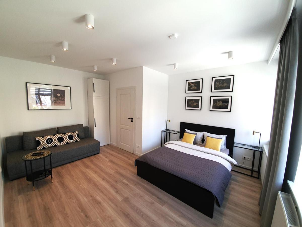 Apartament Przy Starowce - Zoni ブンツラウ エクステリア 写真